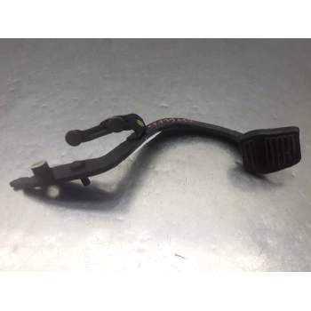 PEDAL EMBRAGUE 