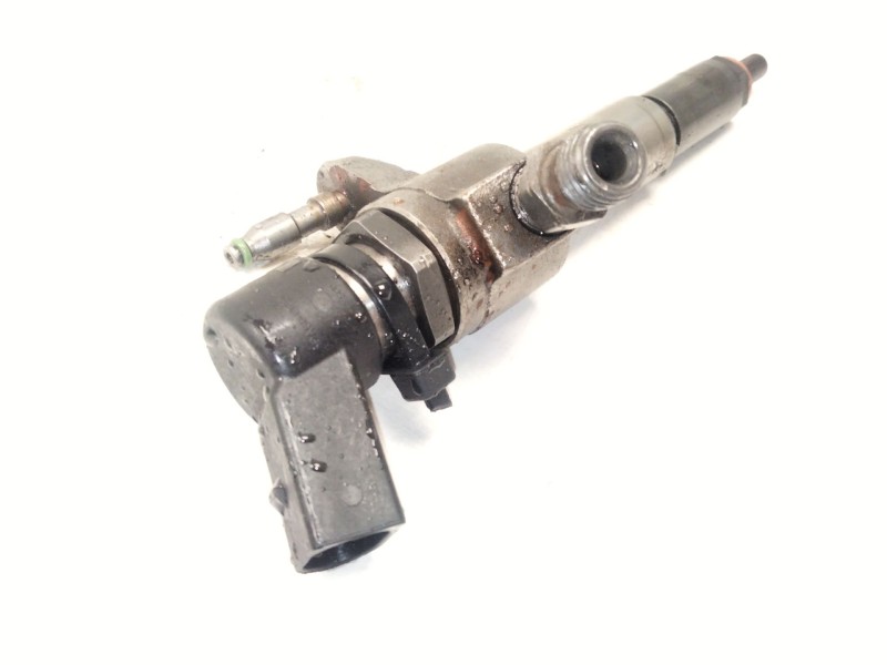 Recambio de inyector para ford transit connect monospace 1.6 tdci referencia OEM IAM 9802448680  