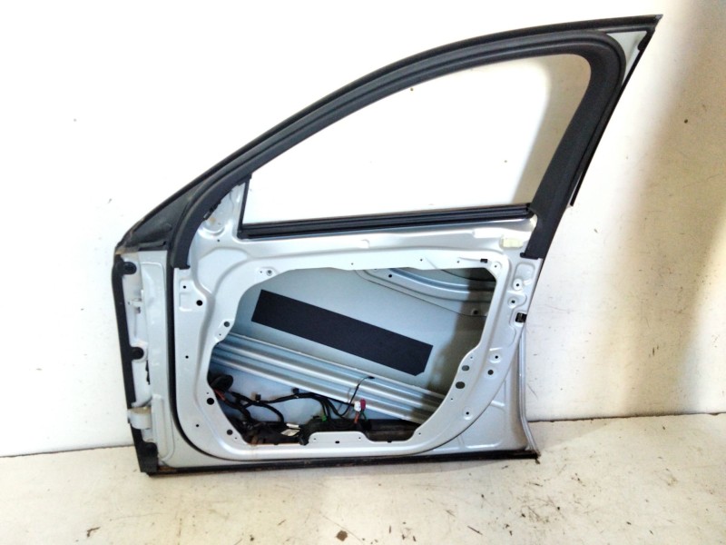 Recambio de puerta delantera derecha para mercedes-benz clase e (w213) e 220 d (213.004) referencia OEM IAM A2137220210  