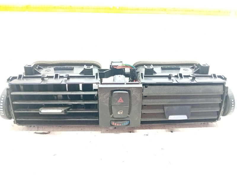 Recambio de aireador central para bmw 3 (f30, f80) 318 d xdrive referencia OEM IAM 921855215  