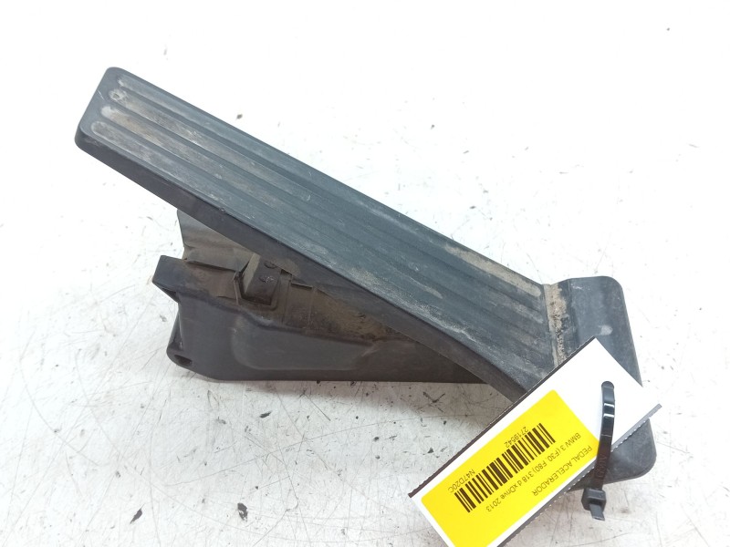 Recambio de pedal acelerador para bmw 3 (f30, f80) 318 d xdrive referencia OEM IAM 35426853176  