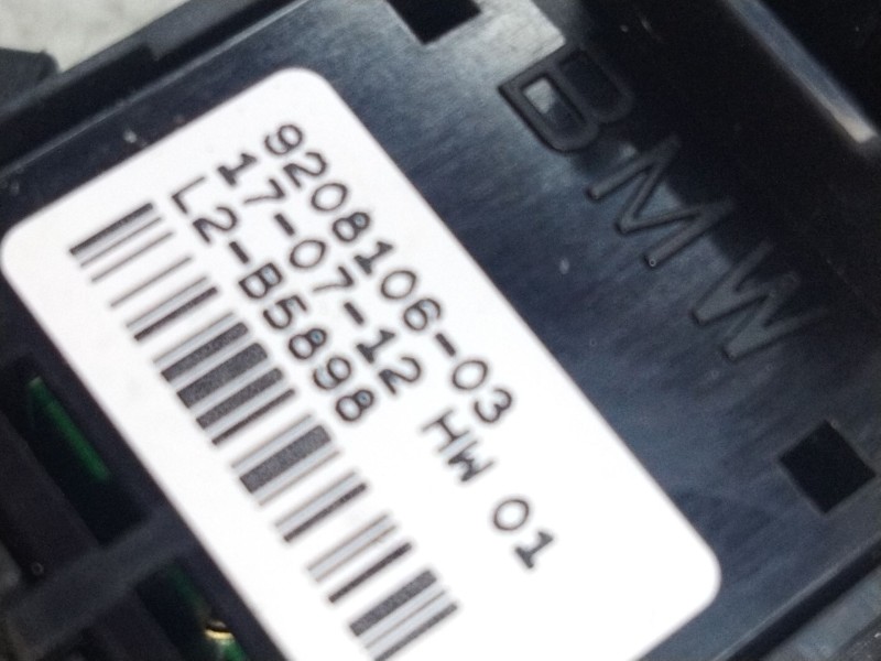 Recambio de mando elevalunas trasero derecho para bmw 3 (f30, f80) 318 d xdrive referencia OEM IAM 9208106  