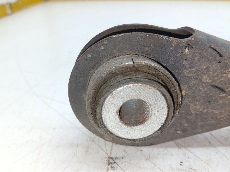 Recambio de brazo suspension inferior trasero derecho para bmw 3 (f30, f80) 318 d xdrive referencia OEM IAM 6792533  