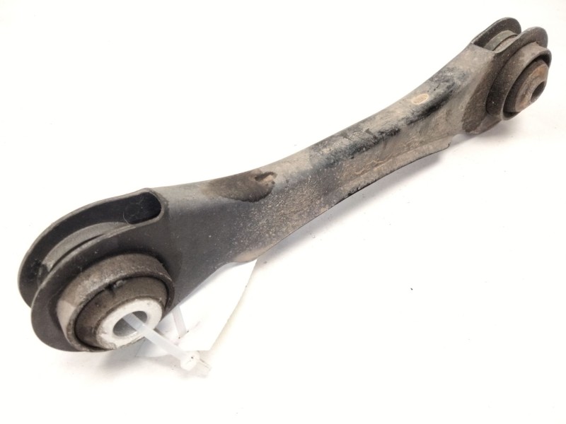 Recambio de brazo suspension superior trasero izquierdo para bmw 3 (f30, f80) 318 d xdrive referencia OEM IAM 6792517  