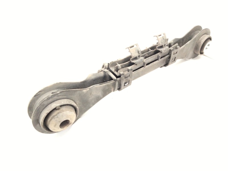 Recambio de brazo suspension superior trasero derecho para bmw 3 (f30, f80) 318 d xdrive referencia OEM IAM 679251902  