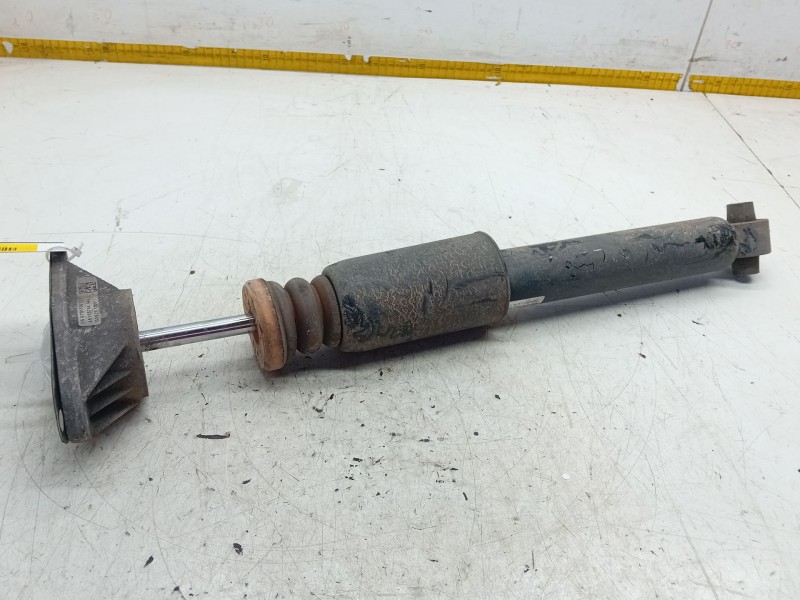 Recambio de amortiguador trasero derecho para bmw 3 (f30, f80) 318 d xdrive referencia OEM IAM 679156806  