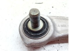 Recambio de bieleta estabilizadora delantera izquierda para mercedes-benz clase e (w213) e 220 d (213.004) referencia OEM IAM A2 2