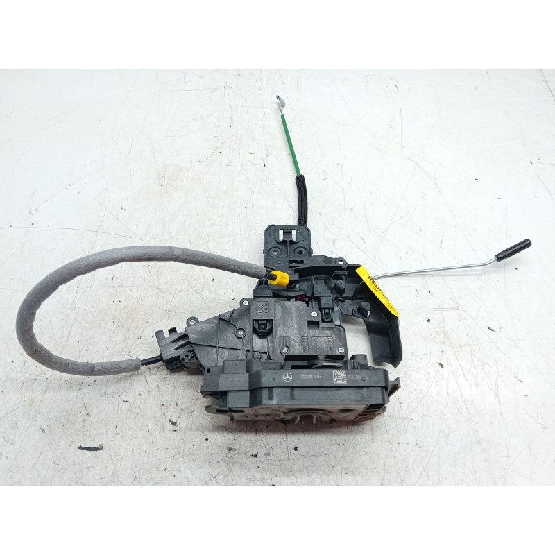 Recambio de cerradura puerta delantera izquierda para mercedes-benz clase e (w213) e 220 d (213.004) referencia OEM IAM A2220063