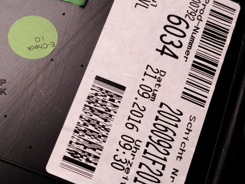 Recambio de guarnecido puerta delantera izquierda para mercedes-benz clase e (w213) e 220 d (213.004) referencia OEM IAM A213720