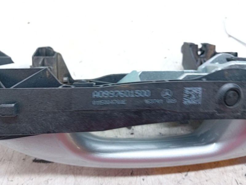Recambio de maneta exterior delantera izquierda para mercedes-benz clase e (w213) e 220 d (213.004) referencia OEM IAM A09976015