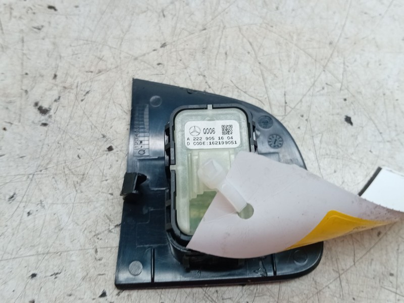 Recambio de pulsador maletero para mercedes-benz clase e (w213) e 220 d (213.004) referencia OEM IAM A2229051604  