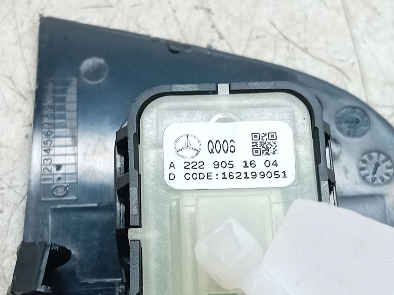 Recambio de pulsador maletero para mercedes-benz clase e (w213) e 220 d (213.004) referencia OEM IAM A2229051604  