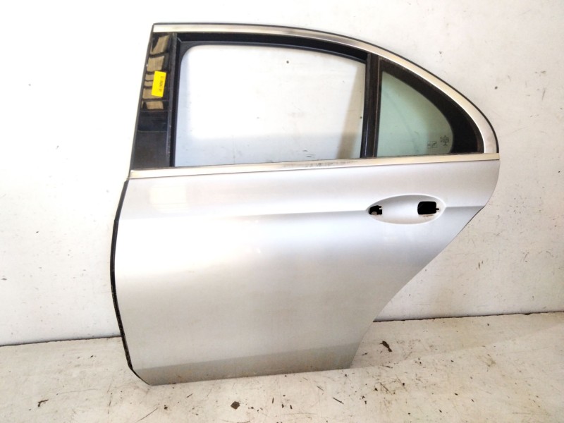 Recambio de puerta trasera izquierda para mercedes-benz clase e (w213) e 220 d (213.004) referencia OEM IAM A2137320110  