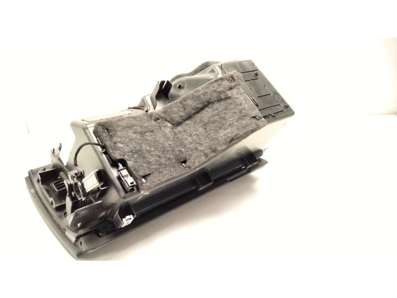 Recambio de guantera para mercedes-benz clase e (w213) e 220 d (213.004) referencia OEM IAM A2136800091  