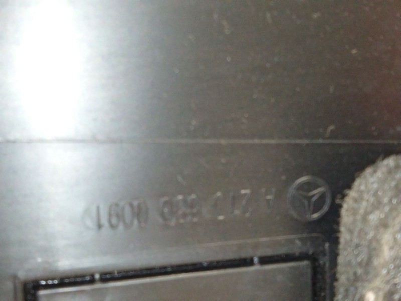 Recambio de guantera para mercedes-benz clase e (w213) e 220 d (213.004) referencia OEM IAM A2136800091  