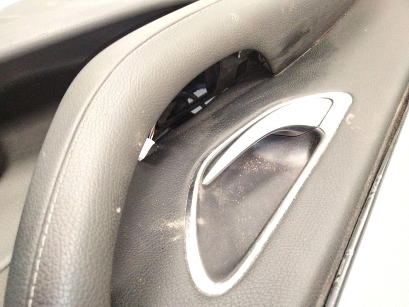 Recambio de guarnecido puerta trasera izquierda para mercedes-benz clase e (w213) e 220 d (213.004) referencia OEM IAM A21373077