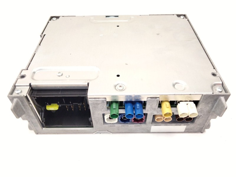 Recambio de amplificador de radio para mercedes-benz clase e (w213) e 220 d (213.004) referencia OEM IAM A2139004015  