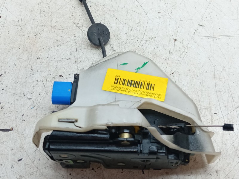 Recambio de cerradura puerta trasera izquierda para volkswagen golf v (1k1) 1.9 tdi referencia OEM IAM 7L0839015  