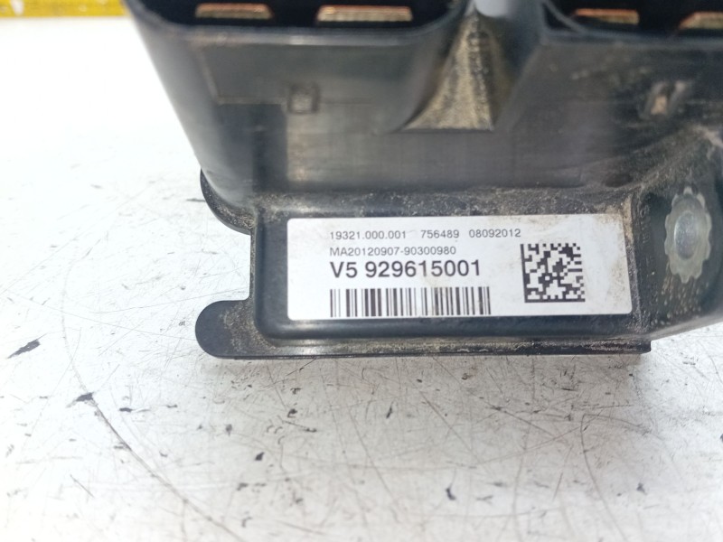 Recambio de caja fusibles para bmw 3 (f30, f80) 318 d xdrive referencia OEM IAM V5929615001  