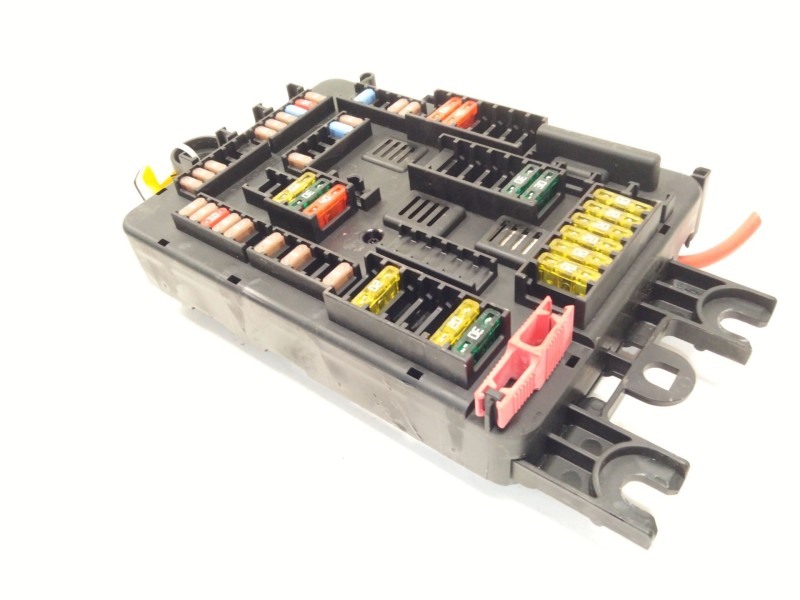 Recambio de fusible bateria para bmw 3 (f30, f80) 318 d xdrive referencia OEM IAM 926111103  