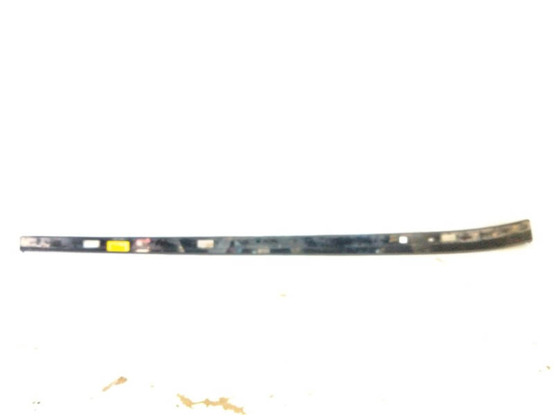 Recambio de moldura para hyundai tucson (nx4e, nx4a) 1.6 t-gdi plug-in-hybrid htrac referencia OEM IAM 1777015A  