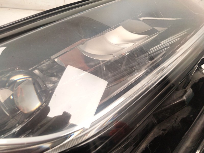 Recambio de faro xenon derecho para skoda kodiaq referencia OEM IAM 566941016H  
