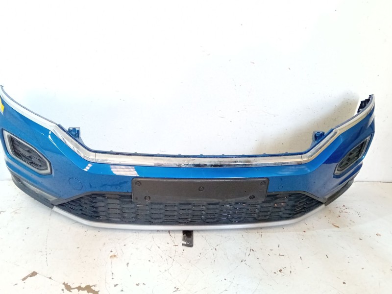 Recambio de paragolpes delantero para volkswagen t-roc (a11, d11) 1.5 tsi referencia OEM IAM 2GA807221A  