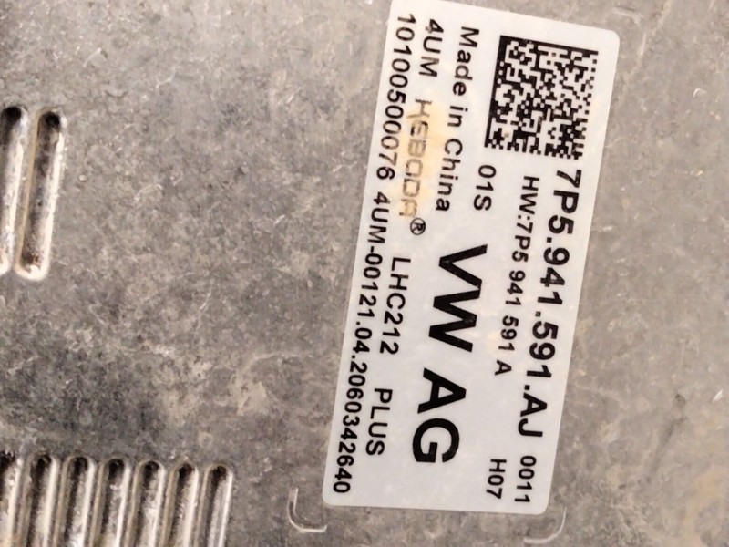 Recambio de faro xenon izquierdo para volkswagen t-roc (a11, d11) 1.5 tsi referencia OEM IAM 2GA841035  