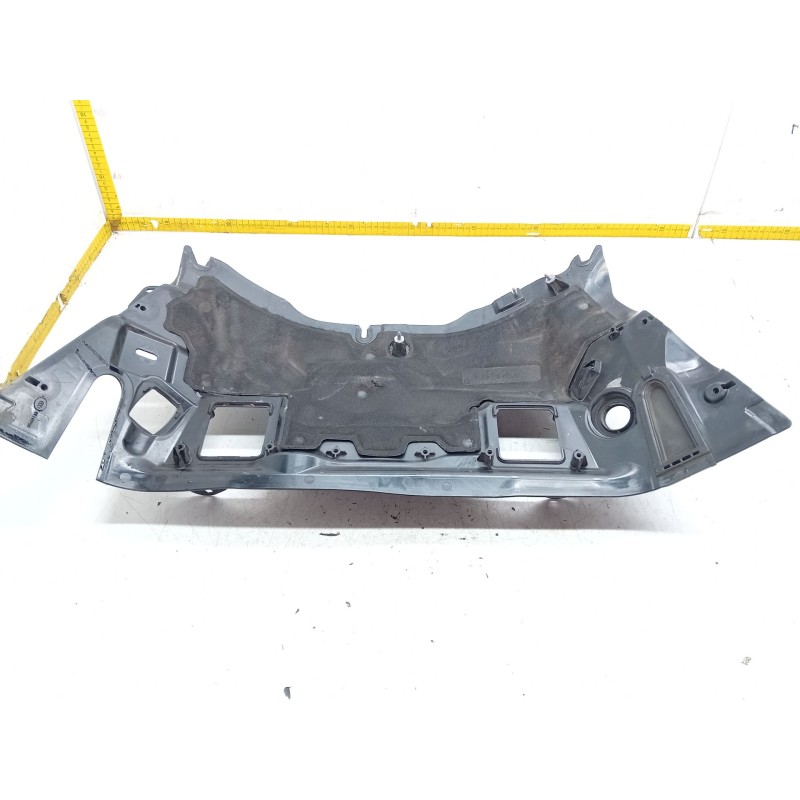 Recambio de panel protector para mercedes-benz clase e (w213) e 220 d (213.004) referencia OEM IAM A2536207600  