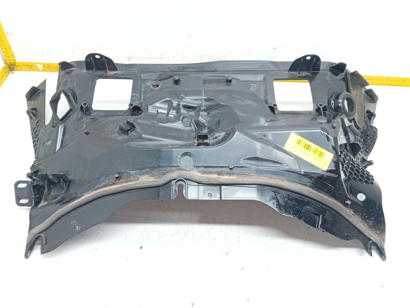Recambio de panel protector para mercedes-benz clase e (w213) e 220 d (213.004) referencia OEM IAM A2536207600  