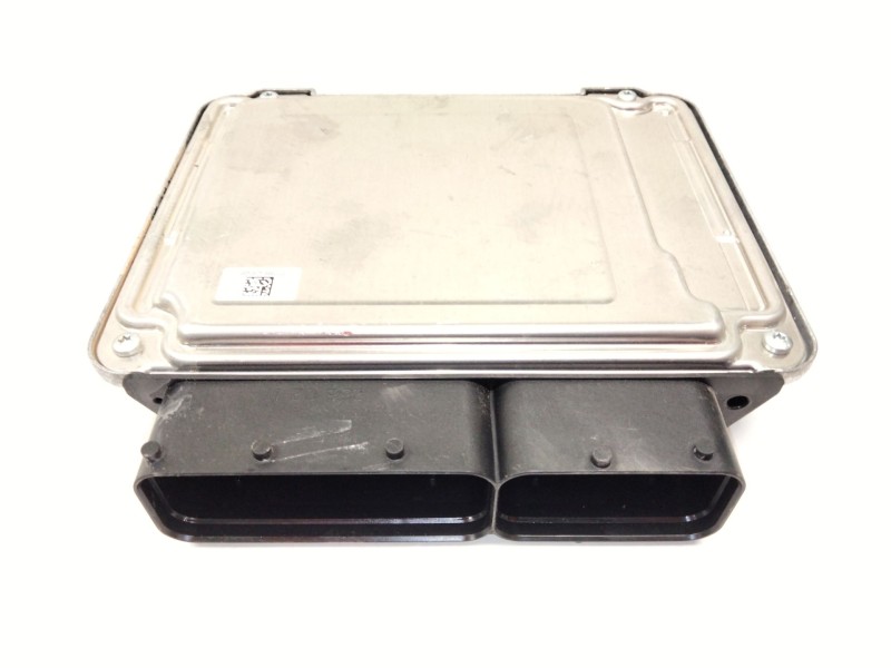 Recambio de centralita motor uce para volkswagen t-roc (a11, d11) 1.5 tsi referencia OEM IAM 05E907309  