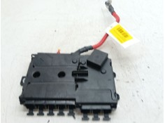 Recambio de fusible bateria para mercedes-benz clase e (w213) e 220 d (213.004) referencia OEM IAM A2135406200  