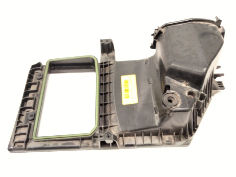 Recambio de caja filtro de aire para mercedes-benz clase e (w213) e 220 d (213.004) referencia OEM IAM 72340931  