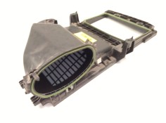 Recambio de caja filtro de aire para mercedes-benz clase e (w213) e 220 d (213.004) referencia OEM IAM 72340931   2