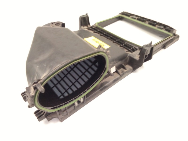 Recambio de caja filtro de aire para mercedes-benz clase e (w213) e 220 d (213.004) referencia OEM IAM 72340931  