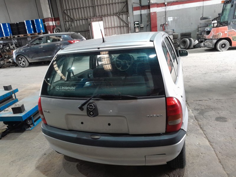 opel corsa b (s93) del año 1997