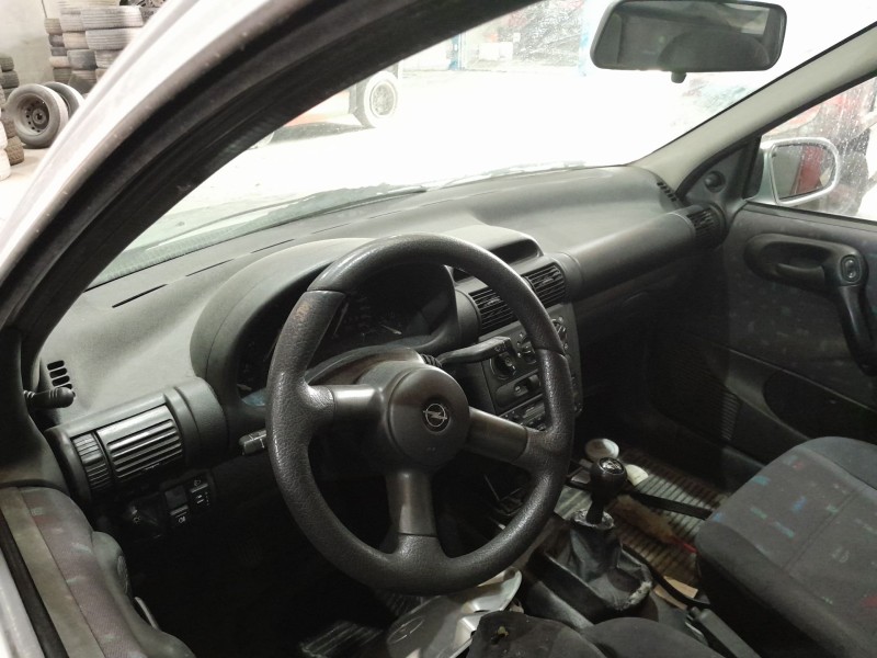 opel corsa b (s93) del año 1997