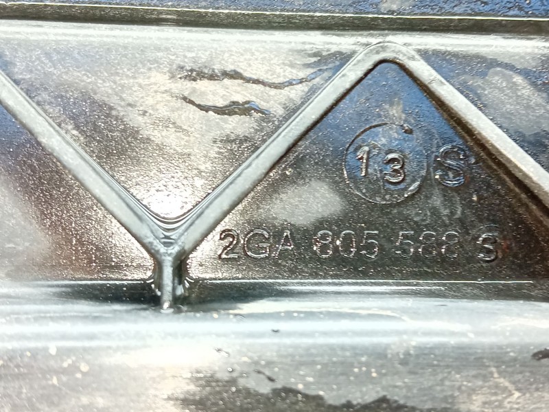 Recambio de panel frontal para volkswagen t-roc (a11, d11) 1.5 tsi referencia OEM IAM 2GA805588  