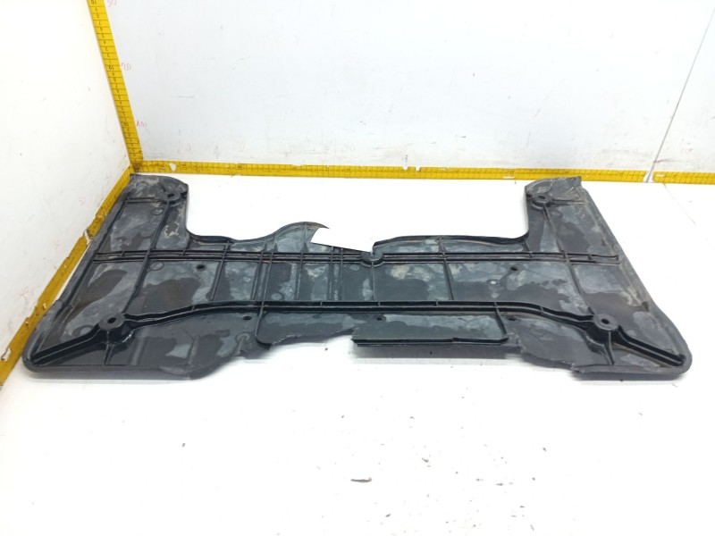 Recambio de cubrecarter para volkswagen t-roc (a11, d11) 1.5 tsi referencia OEM IAM 3Q0199110B  