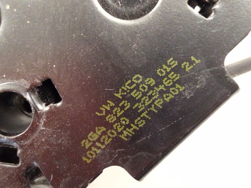 Recambio de cerradura capot para volkswagen t-roc (a11, d11) 1.5 tsi referencia OEM IAM 2GA823509  