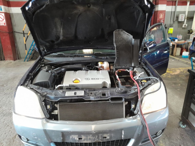 opel vectra c (z02) del año 2003