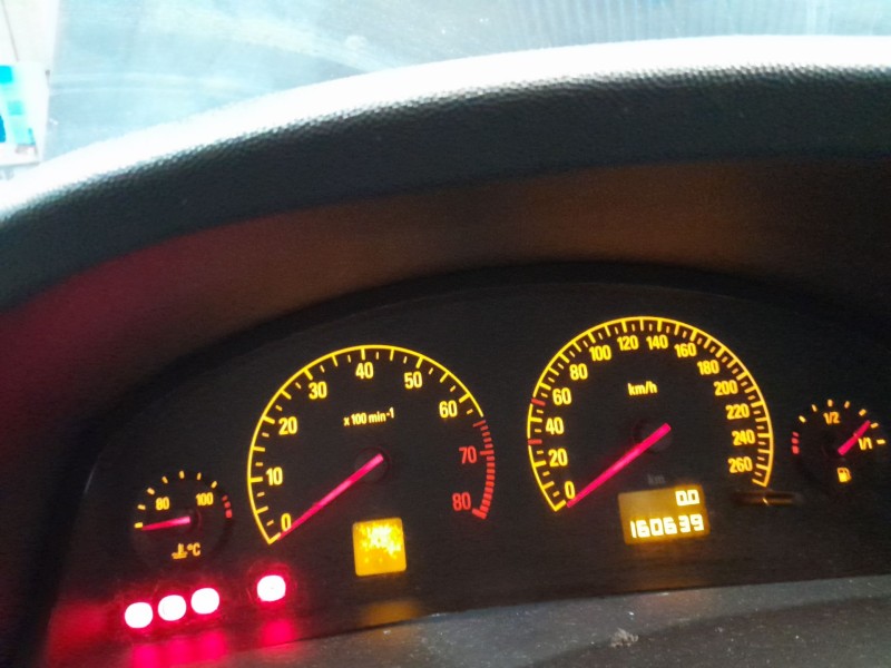 opel vectra c (z02) del año 2003