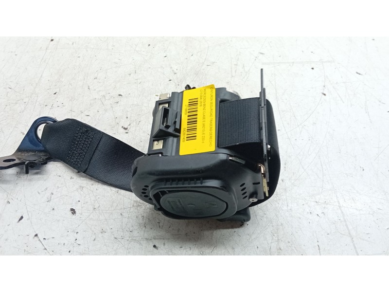 Recambio de cinturon seguridad trasero derecho para mercedes-benz clase e (w213) e 220 d (213.004) referencia OEM IAM 631150900F