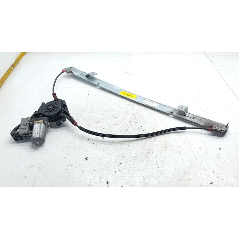 Recambio de elevalunas delantero derecho para iveco daily vi caja/chasis 35s18, 35c18, 40c18, 50c18, 60c18, 65c18, 70c18 referen