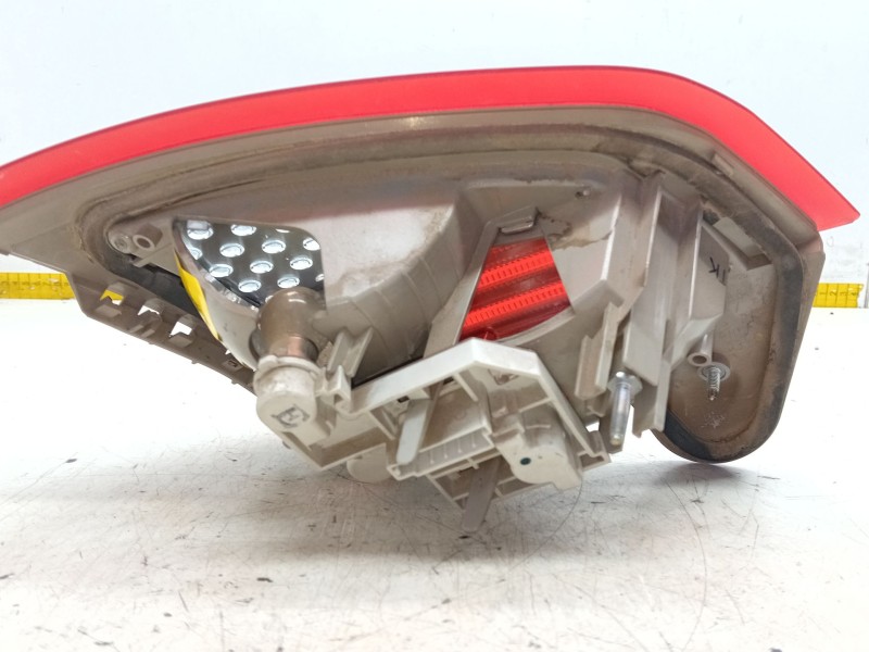 Recambio de piloto trasero derecho porton para ford mondeo iv (ba7) 2.0 tdci referencia OEM IAM 7S7113A60  