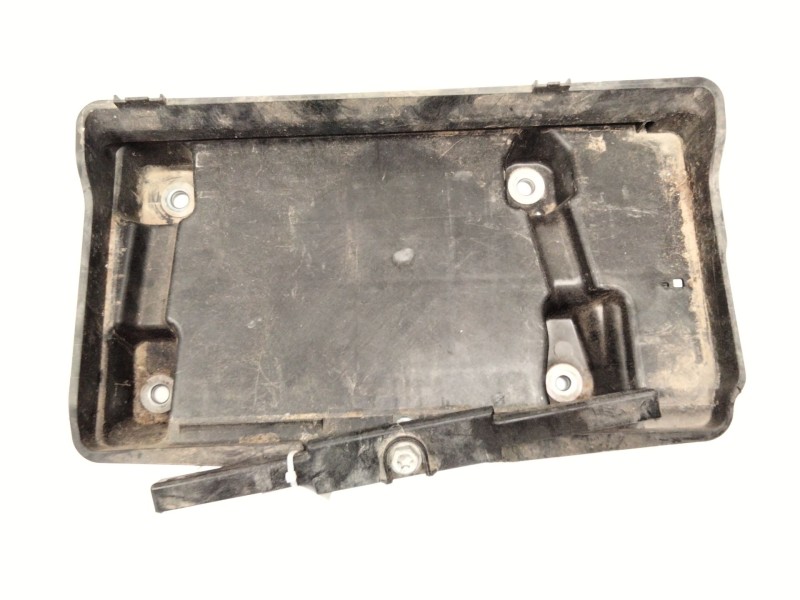 Recambio de soporte bateria para mercedes-benz clase e (w213) e 220 d (213.004) referencia OEM IAM A2136200018  