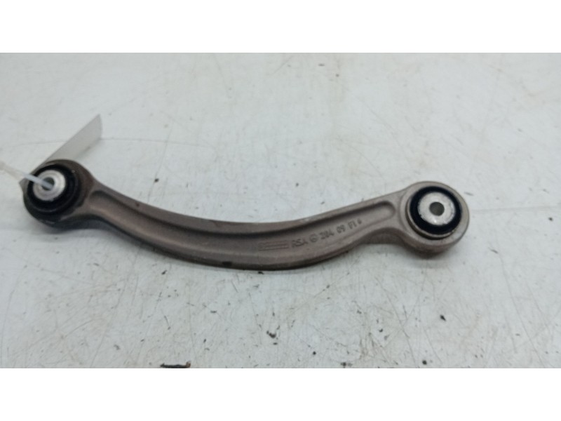 Recambio de brazo suspension superior trasero izquierdo para mercedes-benz clase e (w213) e 220 d (213.004) referencia OEM IAM 2