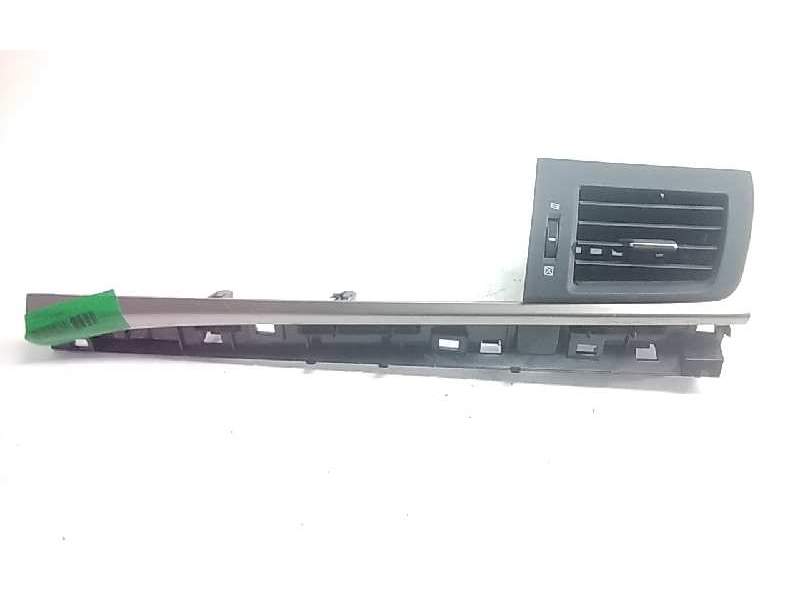 Recambio de aireador izquierdo para lexus ct 200h referencia OEM IAM 5568777010  