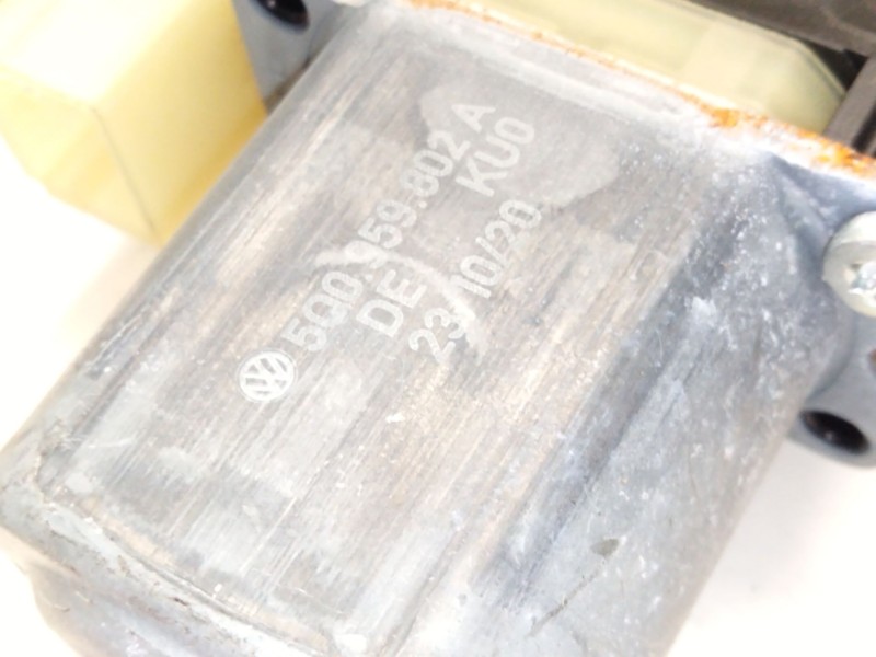 Recambio de elevalunas delantero izquierdo para volkswagen t-roc (a11, d11) 1.5 tsi referencia OEM IAM 2GA837461  