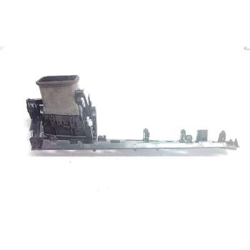 Recambio de aireador izquierdo para lexus ct 200h referencia OEM IAM 5568777010  